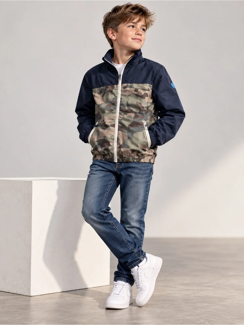 OshKosh B’gosh Navy Camo Windbreaker Jacket Size 10
